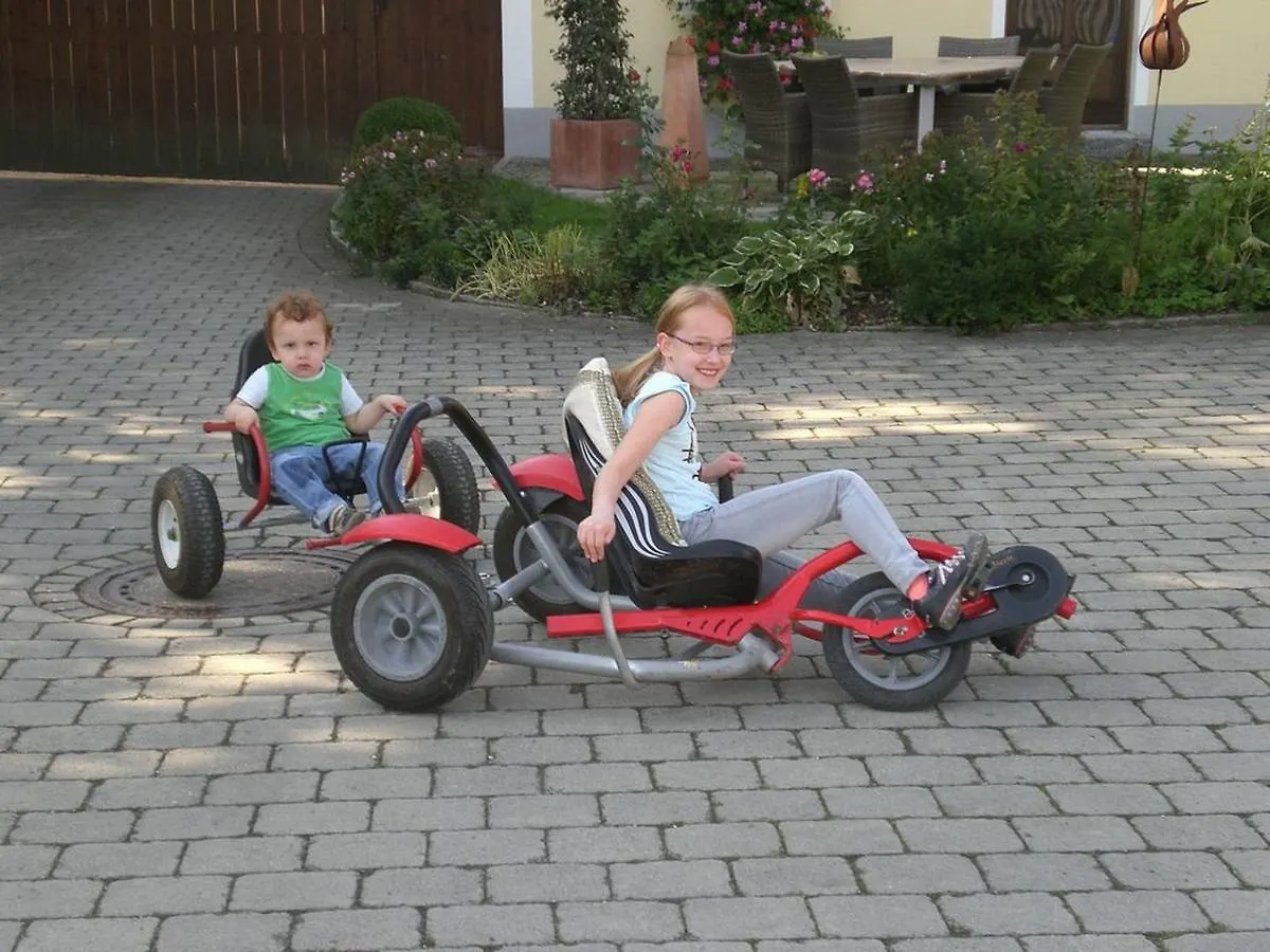 Ferienhof Nirschl Winzer